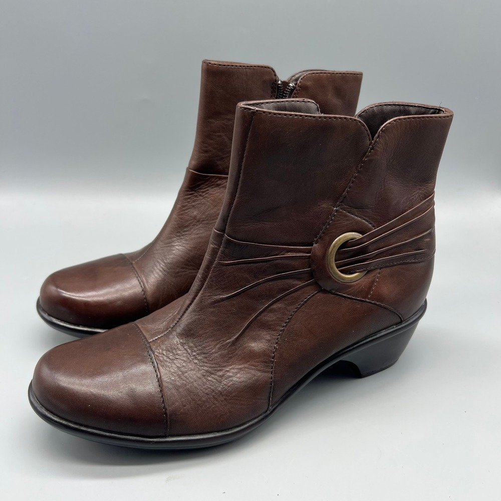 Clarks Brown Leather Cap Toe Ankle Boots Ring Detail 80834 Womens 9N